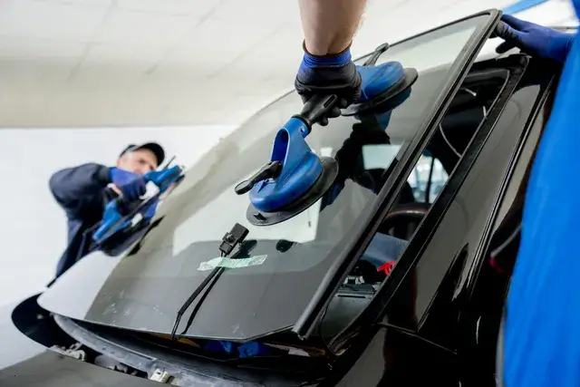 windshield replacement medium